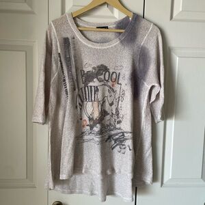 Inoah | Graphic sweater. Be cool. Cat painting zebra stripes. Medium. Art. USA